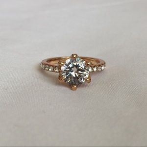 Gold & Diamond Ring